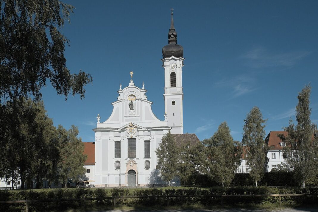 Dießen Marienmünster