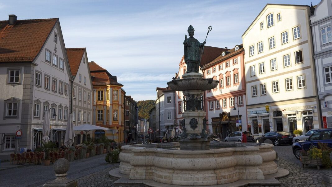 Fiesta Latina in Gaimersheim: Musik, Tanz und Begegnung Marktplatz Eichstätt