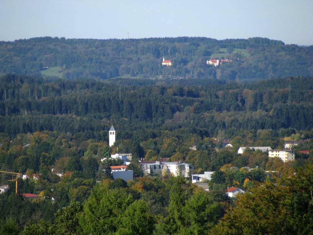 Peretshofer Höhe Ausblick Geretsried Eurasburg