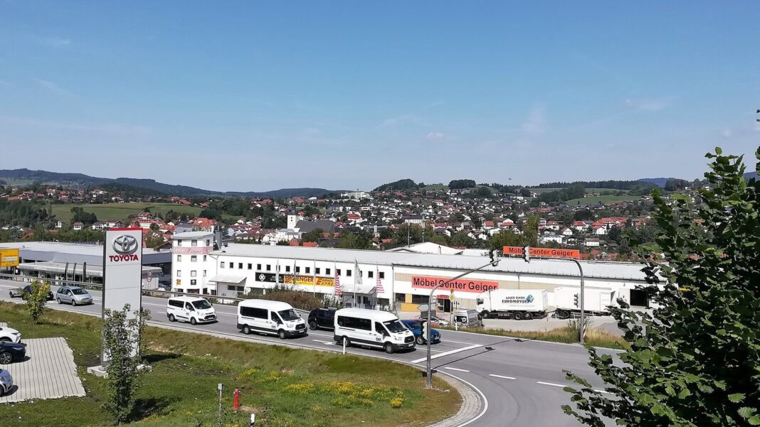Landkreis Regen: Delegation holt sich Ideen für das Arberland in Südtirol Regen Panorama