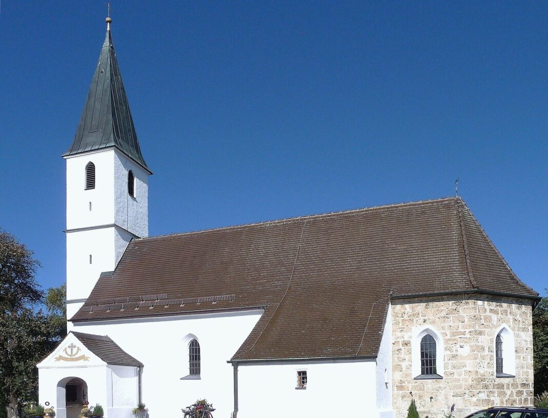 Tüßling: Heimat-Info-App für den Markt ist in der Testphase gestartet Kirche Teising (Teising)