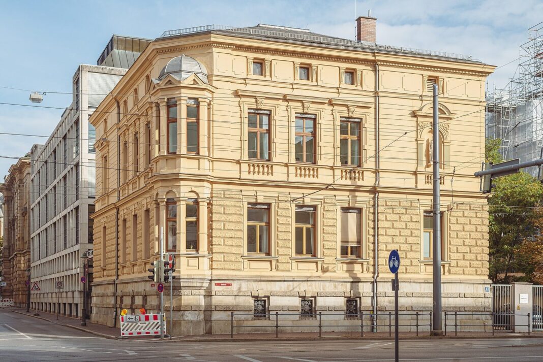 Augsburg: Medientag des Bistums vermittelt Öffentlichkeitsarbeit in zwölf Workshops Halderstraße 12 Augsburg