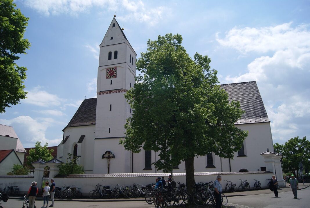 Kath. Pfarrkirche St. Peter und Paul-Holzheim (Holzheim)