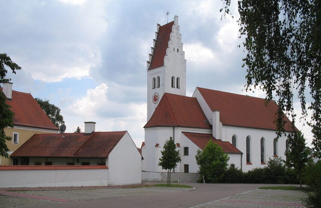 St. Johannes der Täufer (Pörnbach) außen - 2006 (Pörnbach)